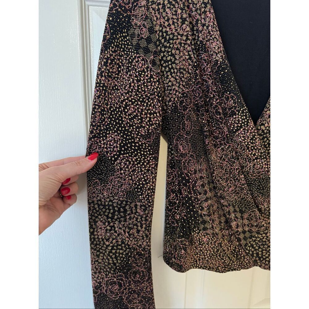 Vintage bell sleeve wrap top - Picture 2 of 8